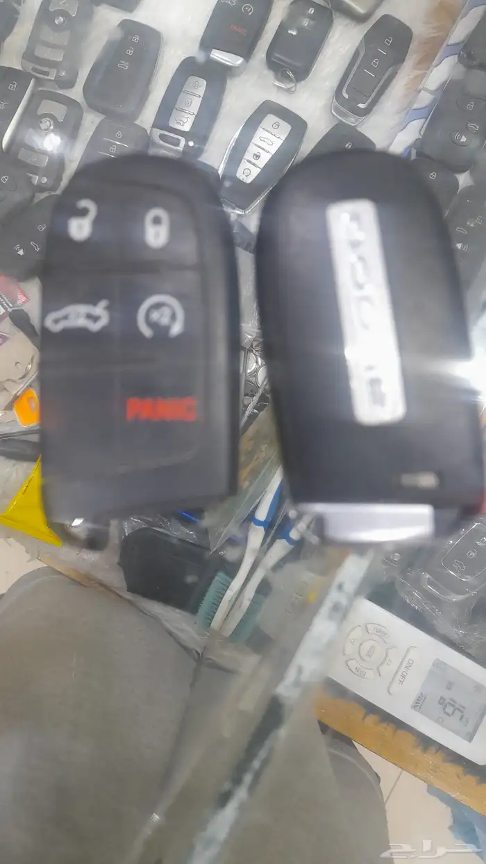 نسخ المفاتيح البصمة والعادي فتح شقق وخزنات تصليح ريموتات وبر 9