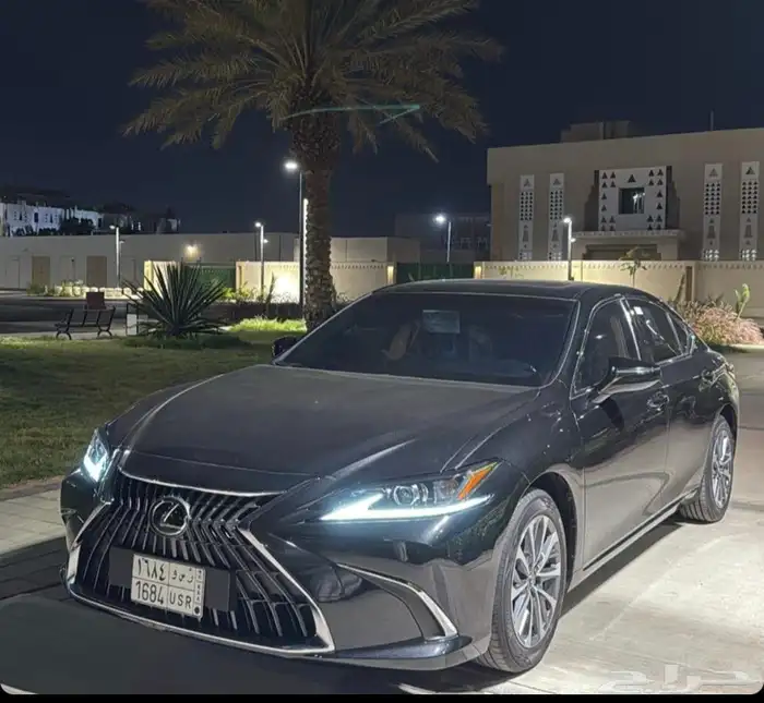 لكزز موديل ES2024 مستعمله للبيع اخو الجديده 2