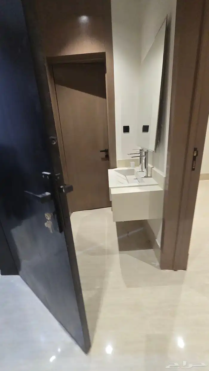 دور علوي للبيع بحي طويق الموسي المساحه 300 السعر 680 الف جدي 2