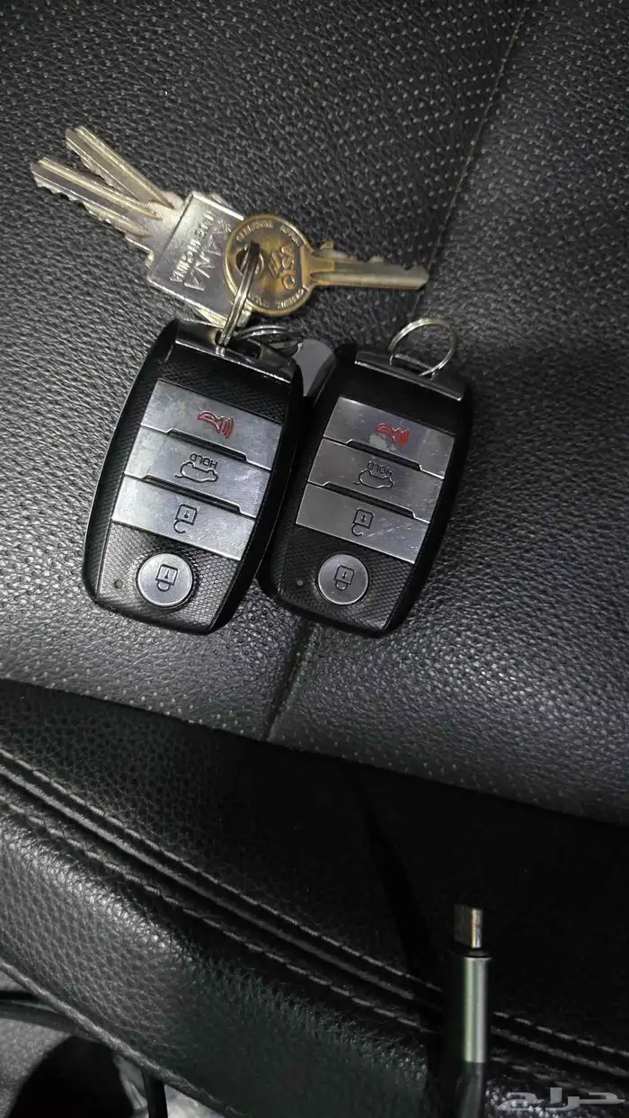 كيا استونك 8