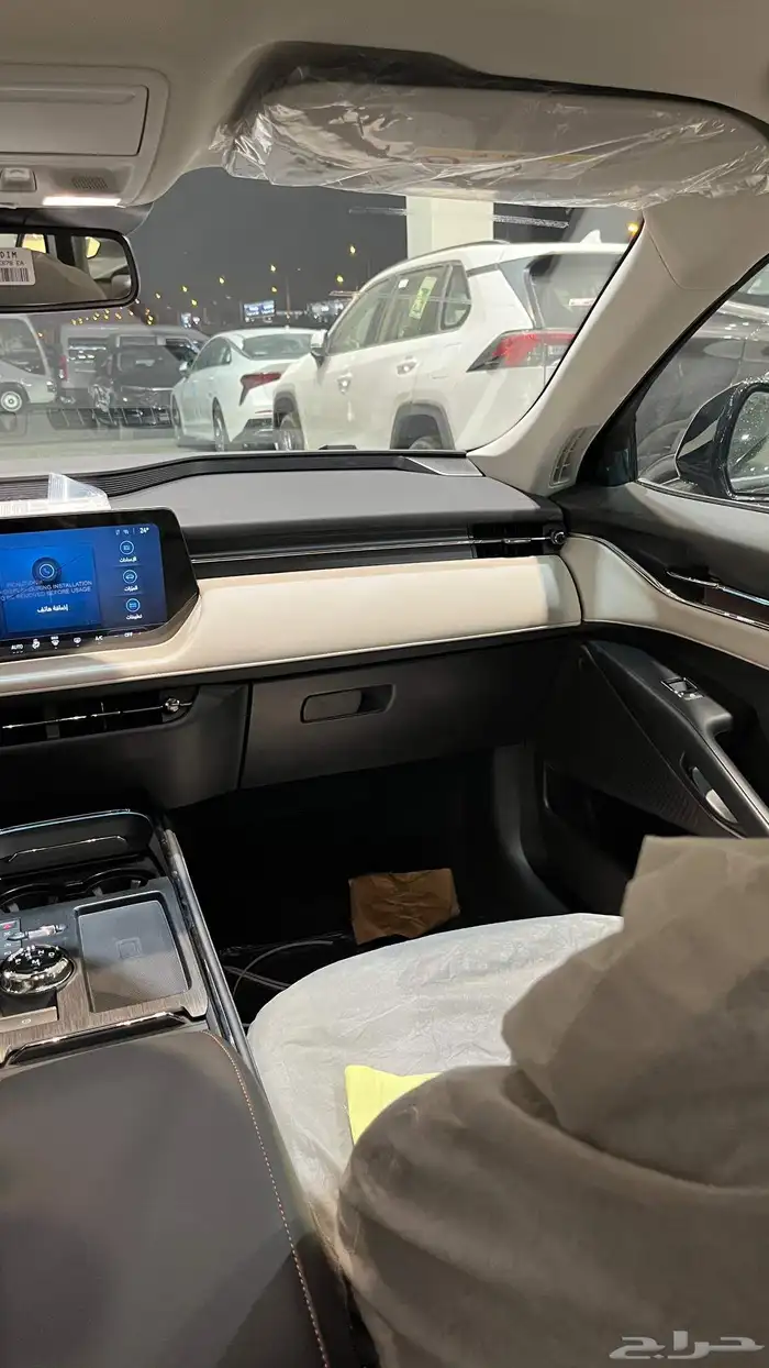 فورد تورس Titanium موديل 2026 3