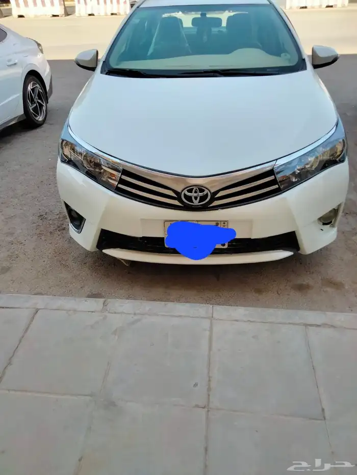 تويوتا كورولا 2015 0