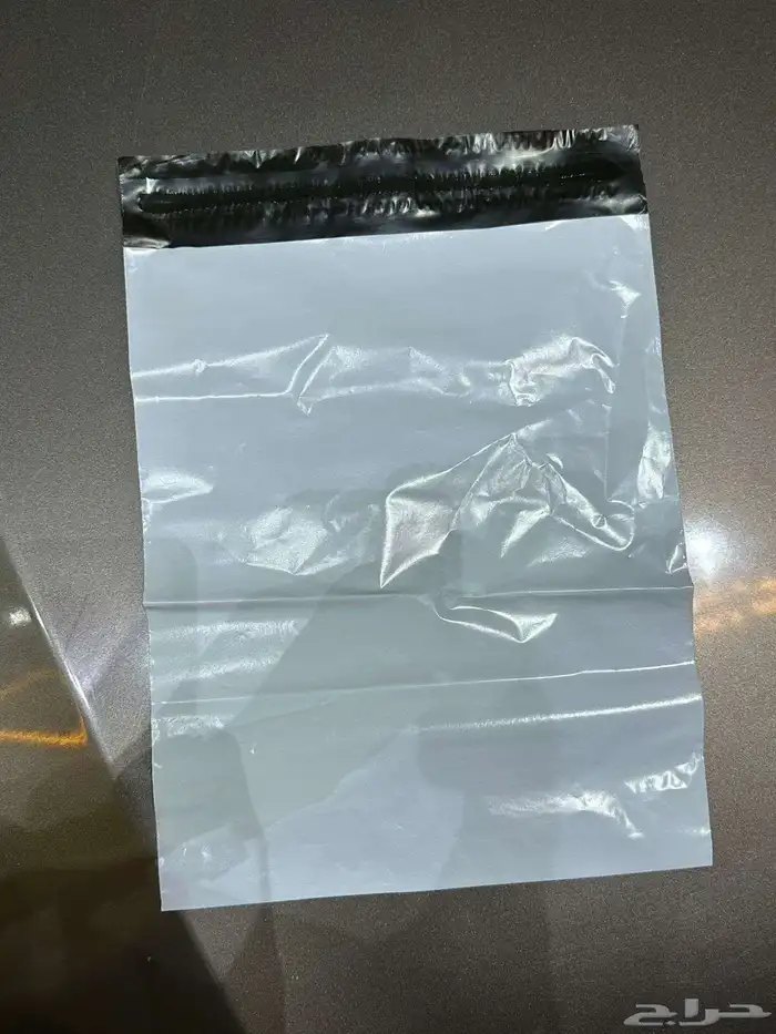 للبيع اكياس شحن 1