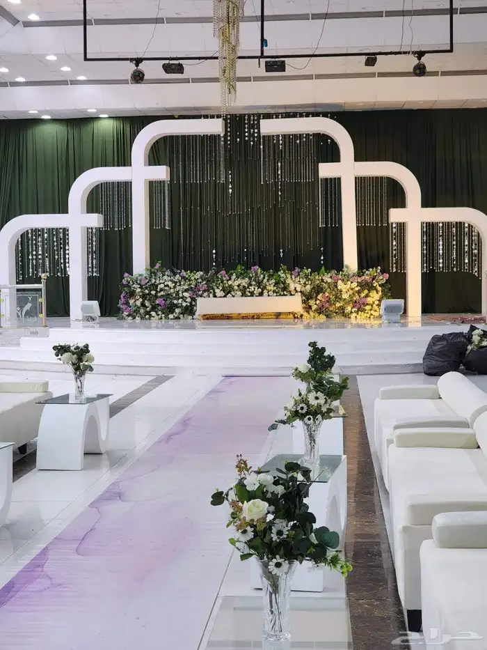 معلم حجوزات كوش وفساتين وكل ما يخص الزواجات 3