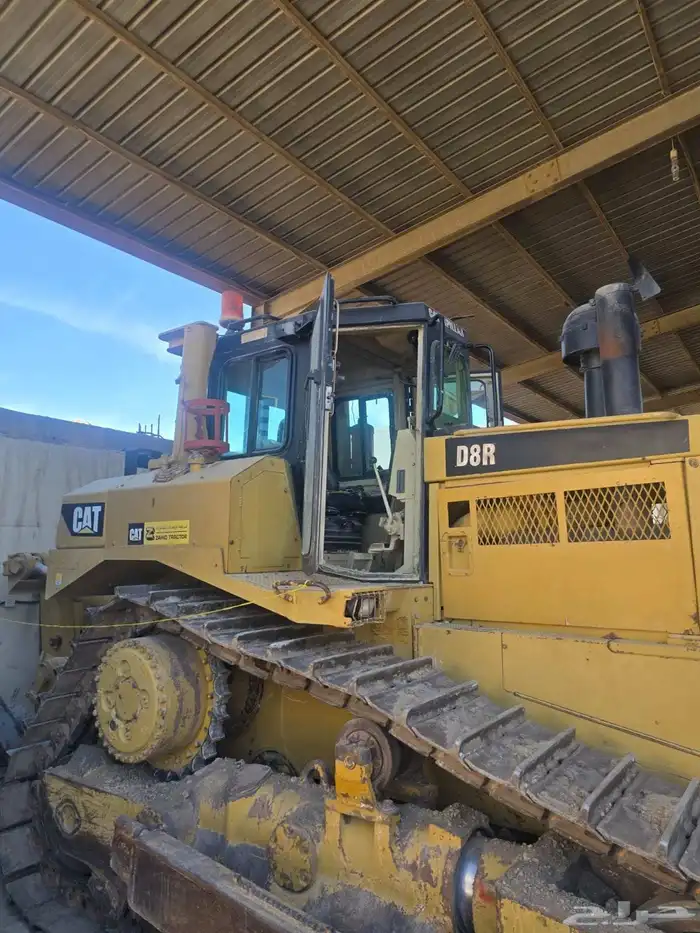 بلدوزر D8R كتربلر 8