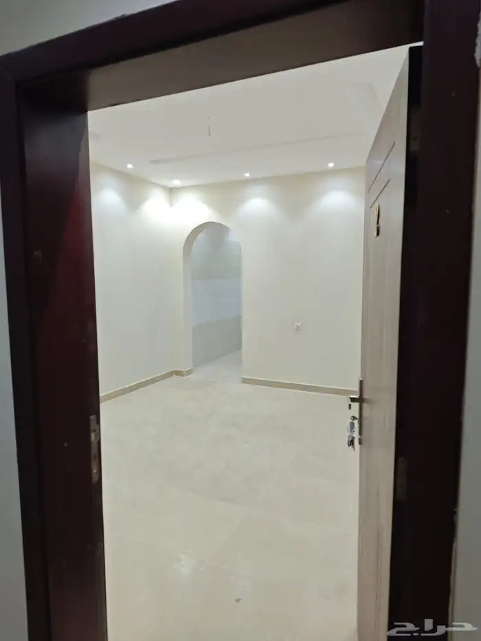 شقة الايجار غرفة واحد عزاب حي الوفاء جده 1