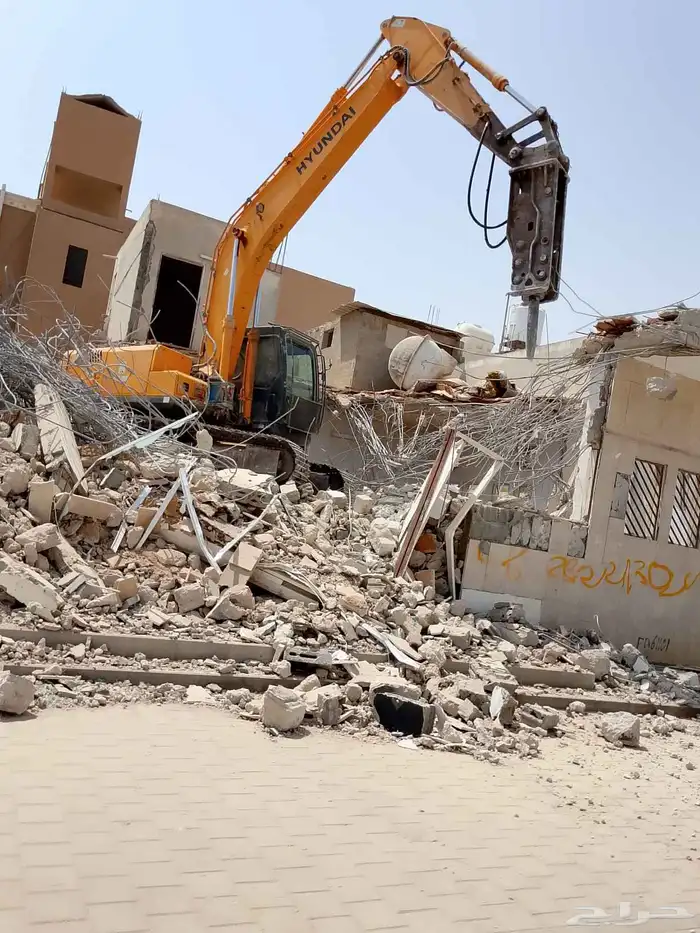 هدم المباني وترحيل المخلفات وتسليم الموقع بمستوى الشارع مجان 2