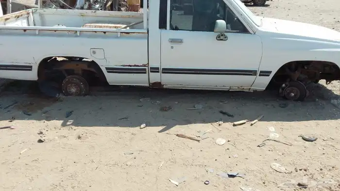 هايلوكس85 تشليح جميع انواع القطعه موجوده 1