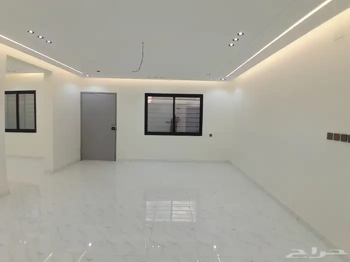 للبيع دور ارضي 6غرف بمدخل سيارة بسعر 550الف ف مخطط 6 8