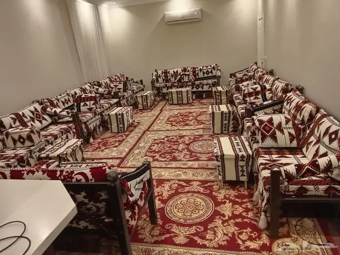 مع العضلات للايجار ملكي كراسي ملكي دفايات بنات منقل بهوجيين 0