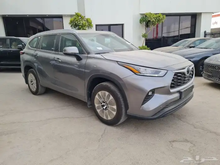 تويوتا هايلاندر نص فل gle 2025 0