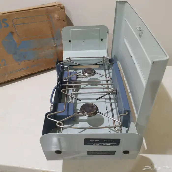 موقد سويدي المنشأ نادر موديل2082 0