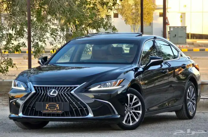 لكزس ES300h 2023 هايبرد 4