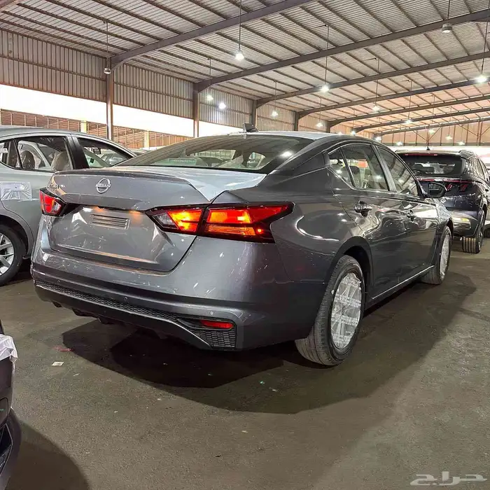 نيسان التيما ستاندر 2025 1