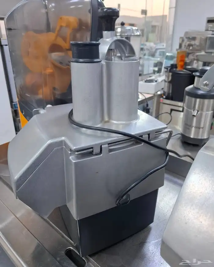 قطاعة خضار فرنسي ربوت كوب مستعمل نظيف 3