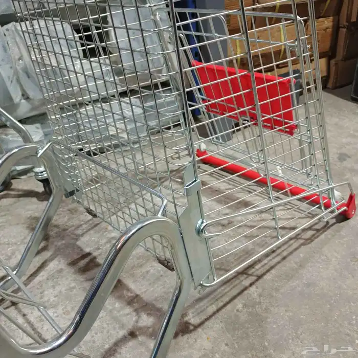 يوجد لدنا جميع انواع الرفوف رفوف تخزين رفوف سوبر ماركت عربيا 3