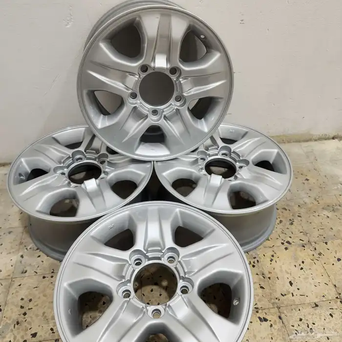 جنوط جيب لاندكروزر 2007 اصلي وكاله مقاس 17 3