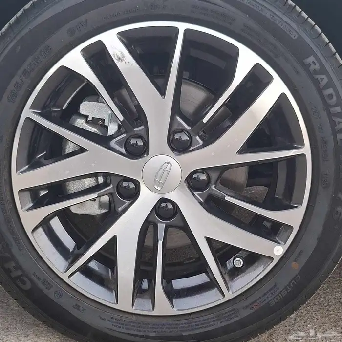 جيلي امجراند 2026 استاندر خليجي السعر 49500 شامل الضريبه 17