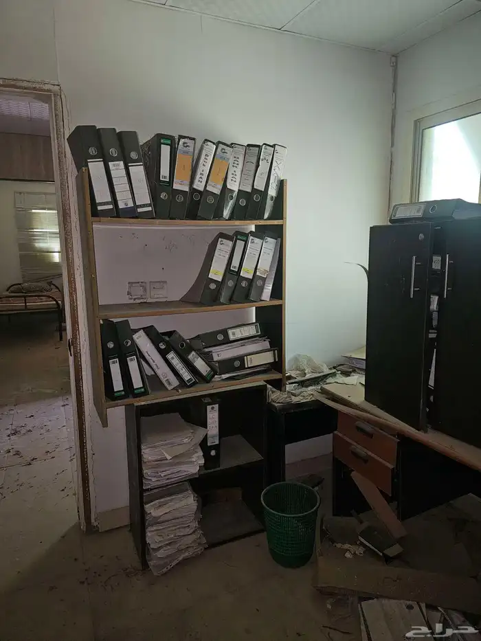 مكاتب قديمه للبيع 4