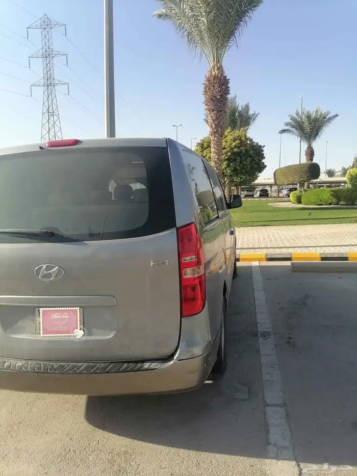 هونداي H1 2011 2