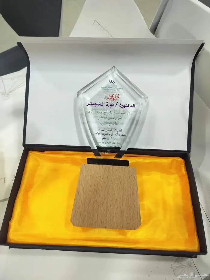 تصنيع وتنفيذاسوار المشاريع وبوثات المعارض 19