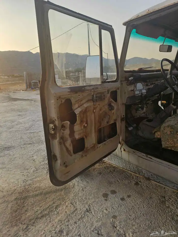 شاص للبيع نضيف جدن وع الشرط مجدد غير مفحوص دركسون هوا قير 4 7