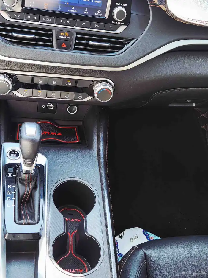 نيسان التيما 2020 SR 15