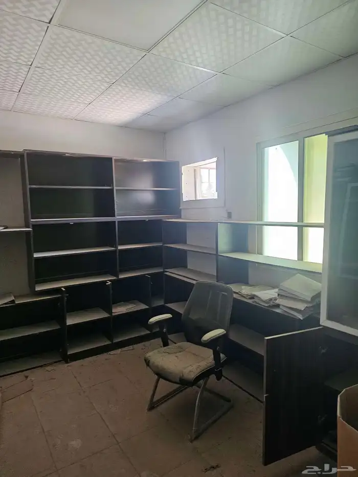 مكاتب قديمه للبيع 9