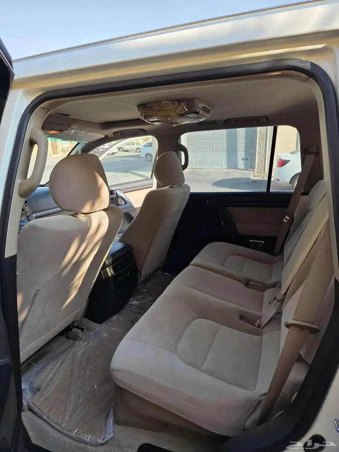 لاند كروز 2011 6سلندر 7