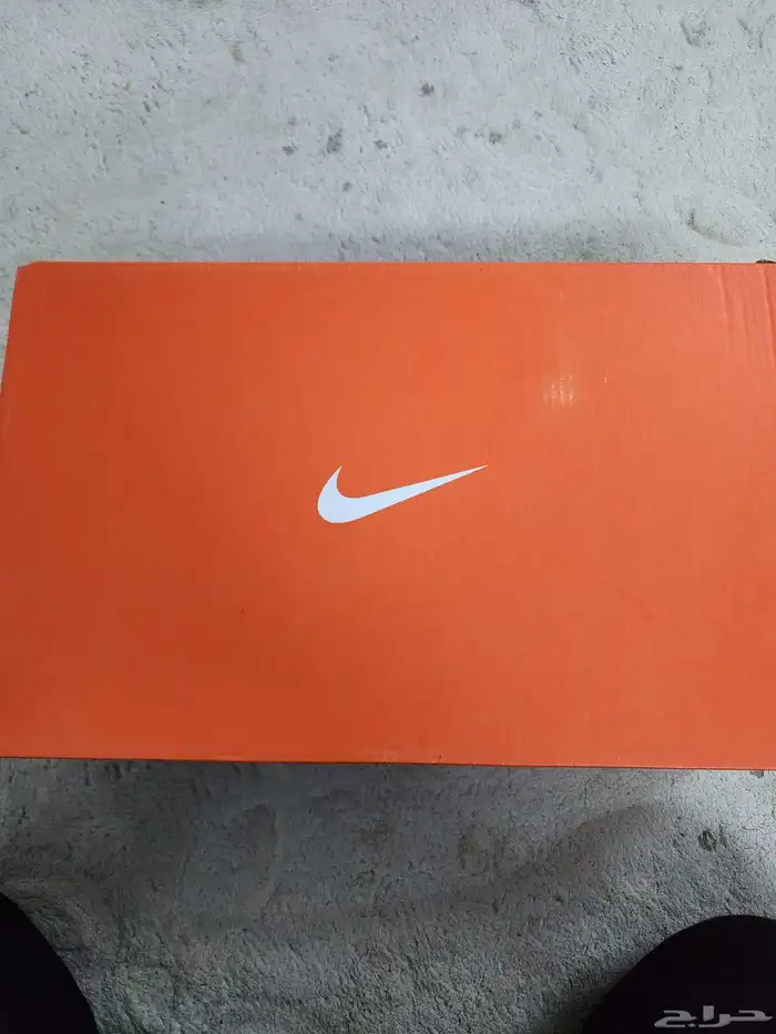 جزمة نايك اصلي بكرتونها وما لبست من قبل 4