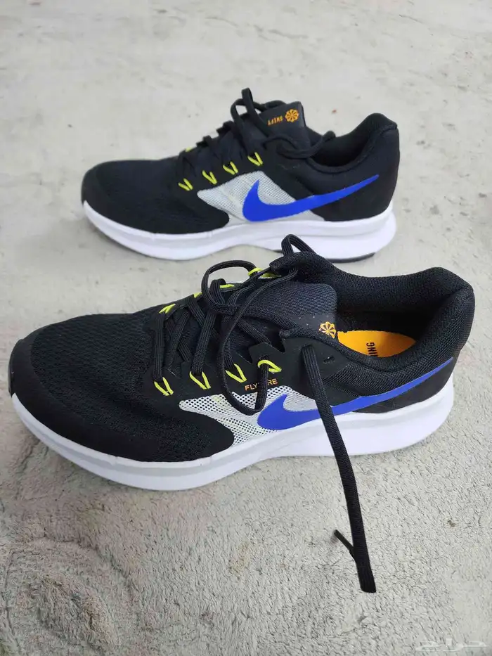 جزمة نايك اصلي بكرتونها وما لبست من قبل 2