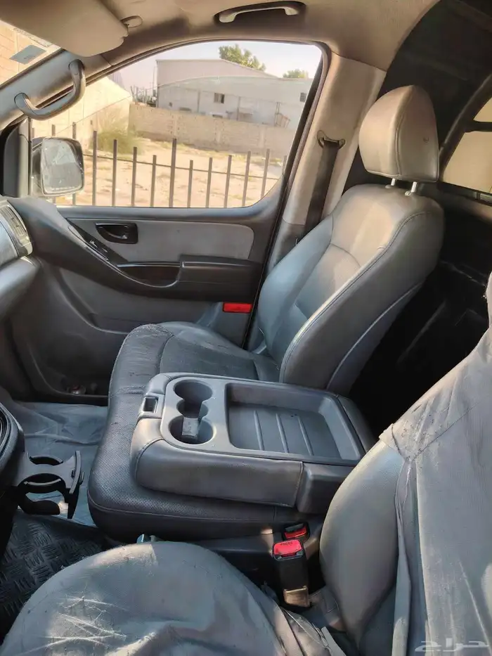 فان باص هونداي ديزل H1 2016 12