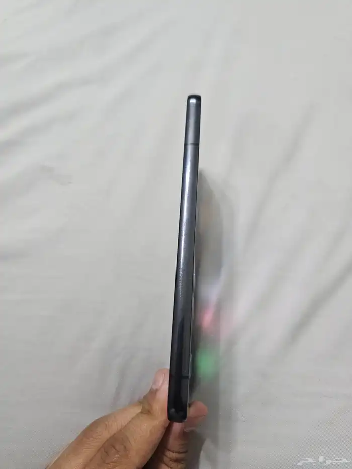 جلاكسي S22 plus شبة جديد 3