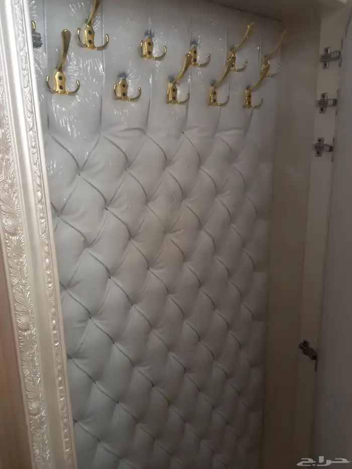 ساعه وشلالات ولوحه ومداخل وعبايات 4