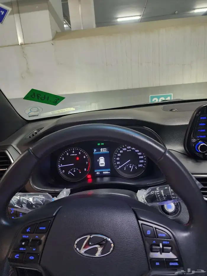 توسان 2019 فل كامل مكينه 2000cc بنزين ممشى 93الف 8