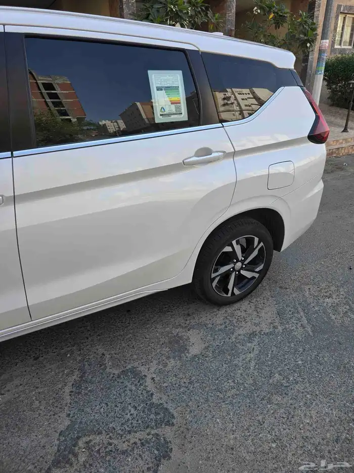 ميتسوبيشي اكسباندر 2025 7