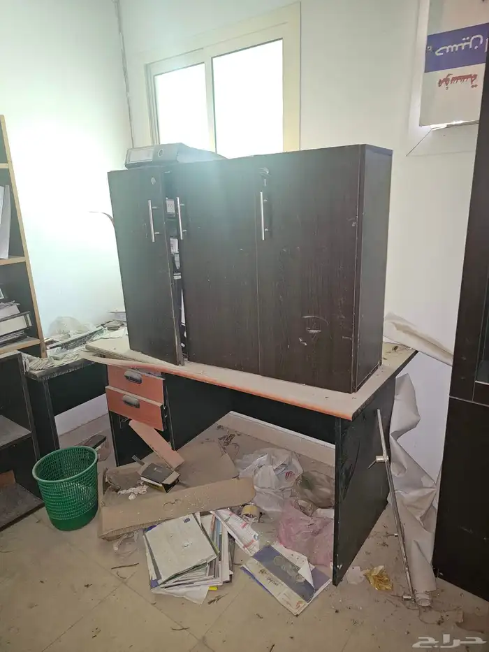 مكاتب قديمه للبيع 3