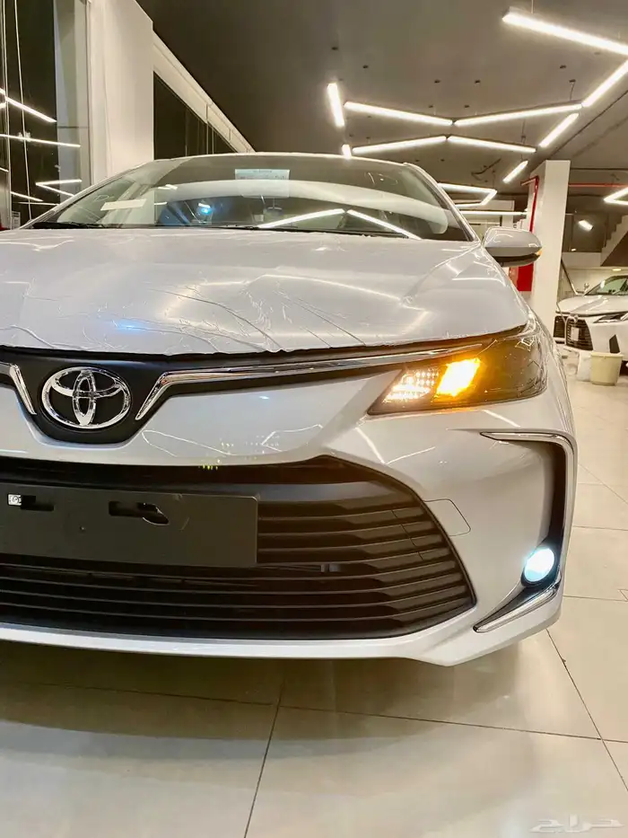 تويوتا كورولا 2025 اصفار تأمين شامل عرض الاسبوع 899 ريال 4