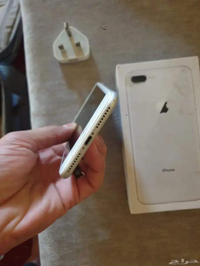 ايفون 8 بلس النظيف 4