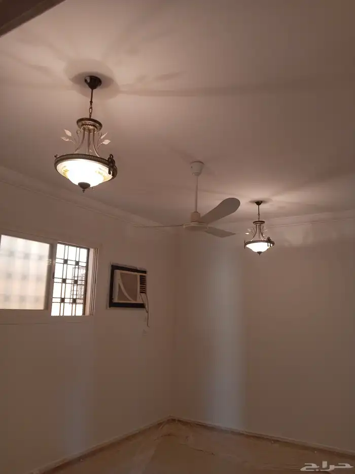 3 أبواب نظاف بكوالينهن و11 ثرياء 5