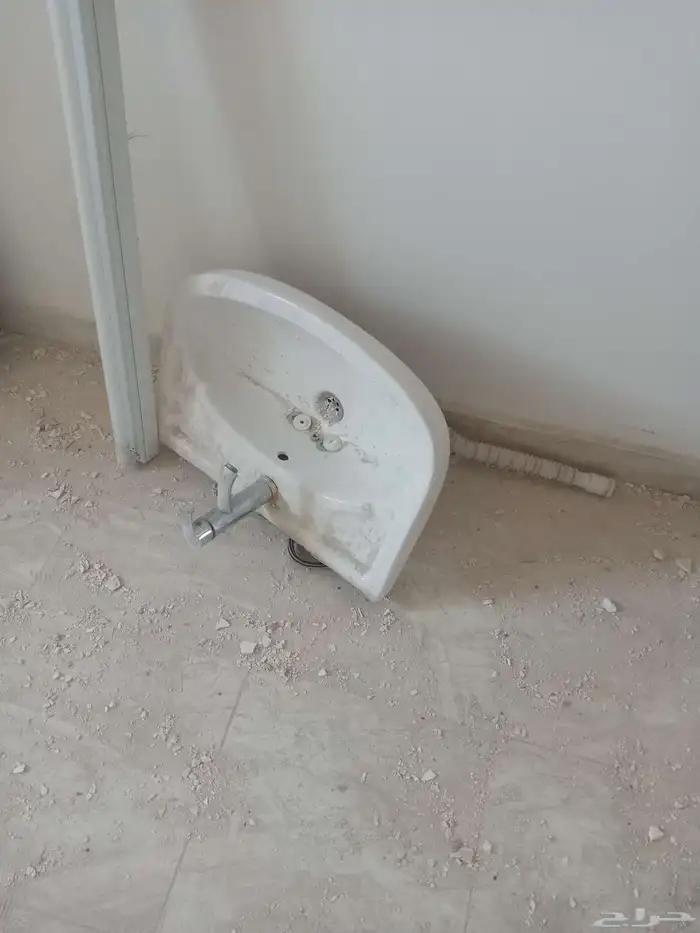 مغسله سليمه مع مرايه 1