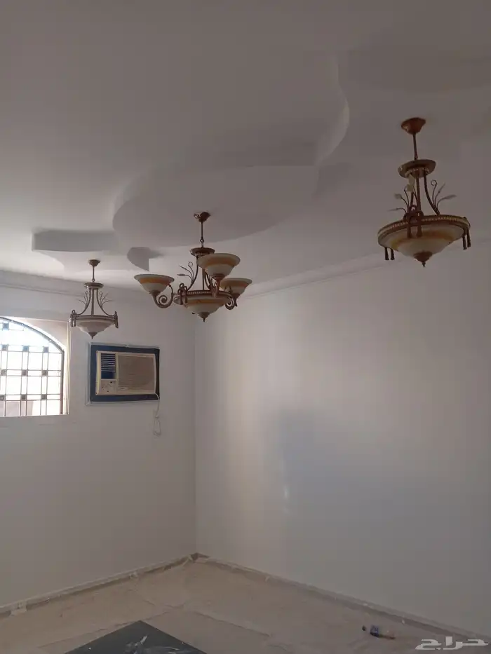 3 أبواب نظاف بكوالينهن و11 ثرياء 9