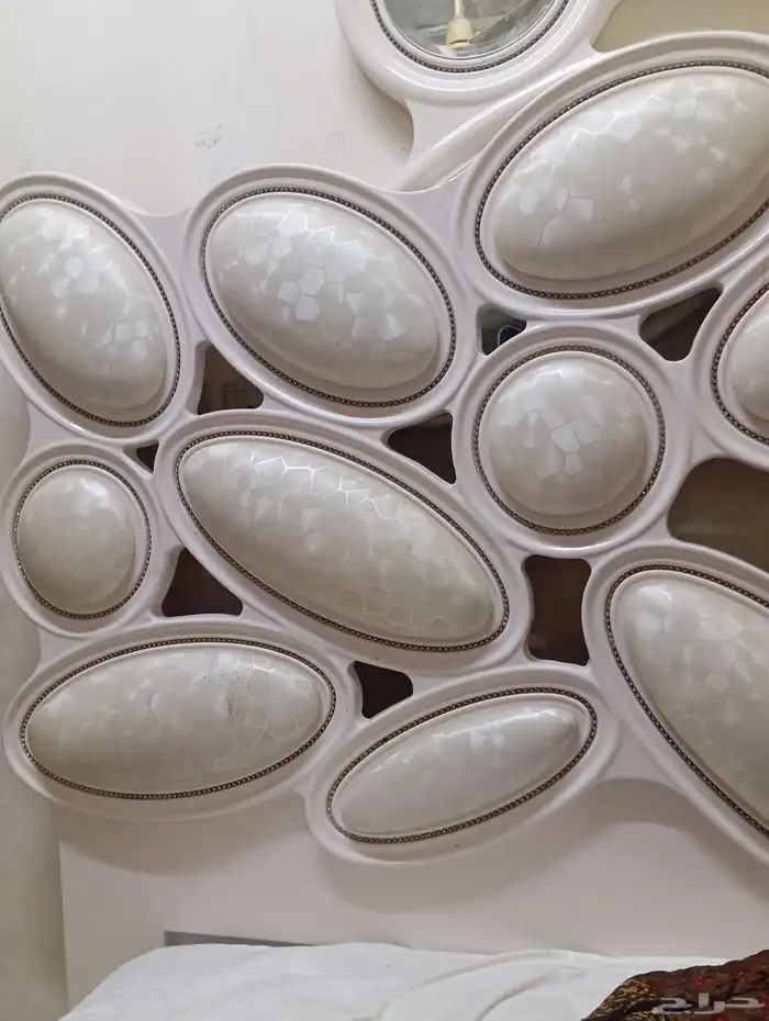 غرفة نوم مستعملة للبيع بالنسيم الغربي لأعلى سوم 0