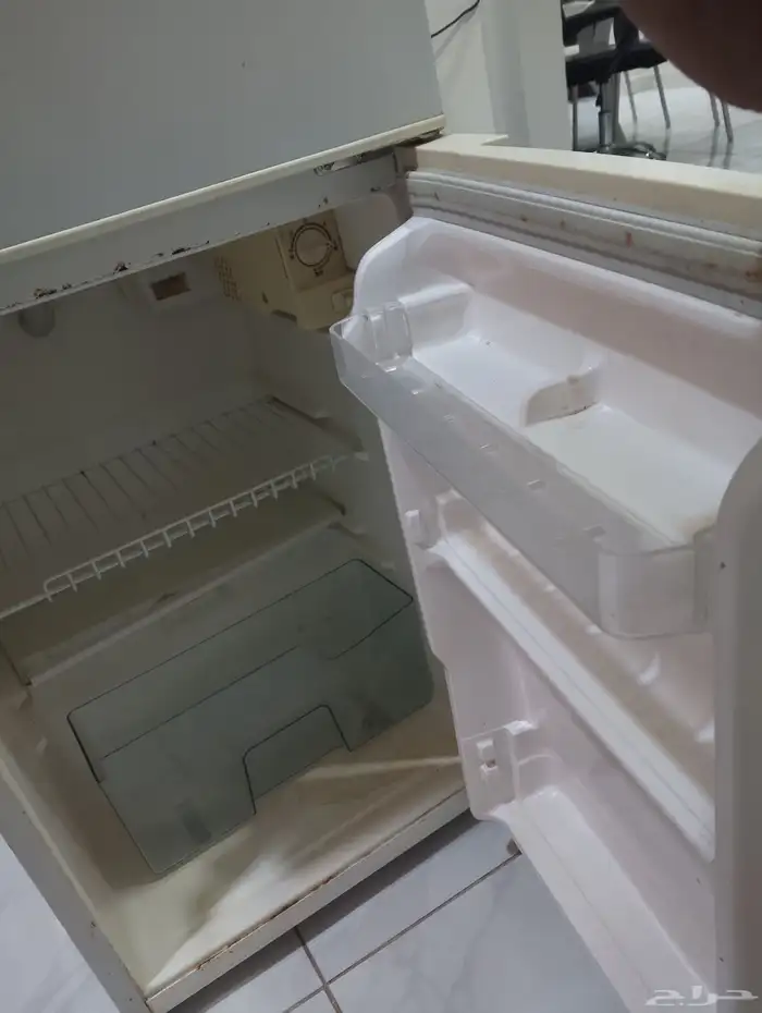 I need some money urgently so I want to sell it. Yes  it is 3