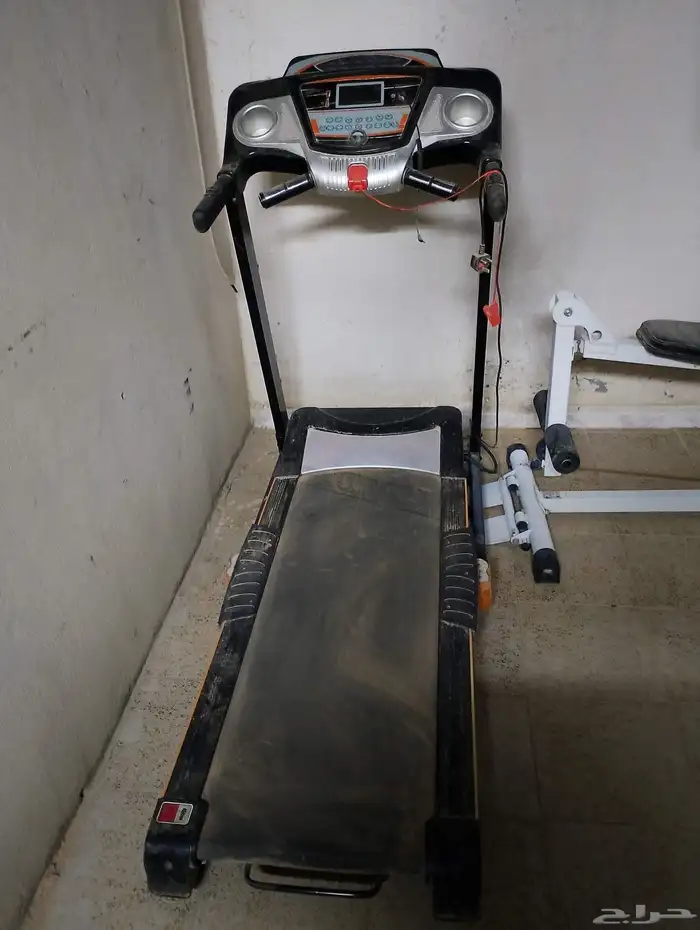 معدات رياضيه للبيع بحاله فوق الممتازة 1