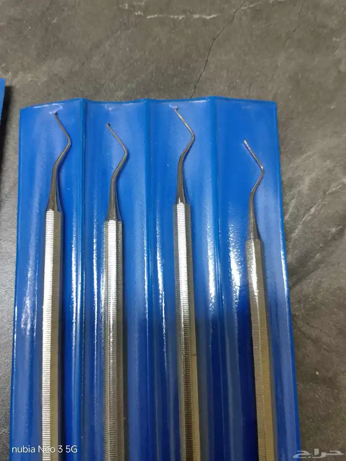 مجموعة أدوات اسنان المانية وامريكية 13