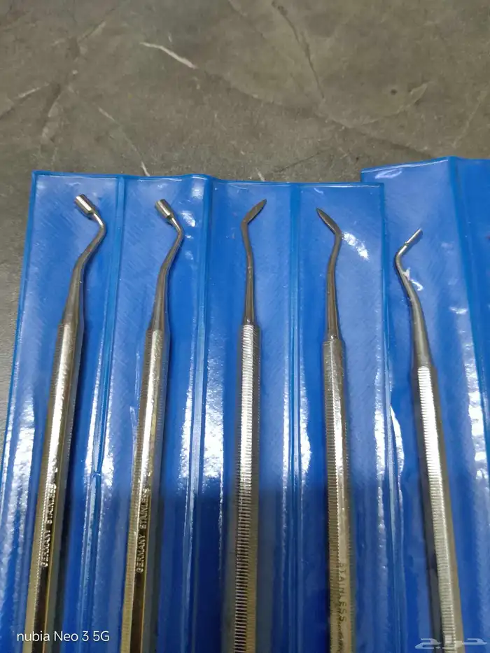 مجموعة أدوات اسنان المانية وامريكية 14