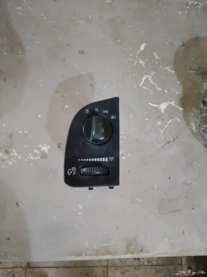 قطع غيار فورد فكتوريا ومركيز بوبه شمعات اصطب ديكورات حساسات 1