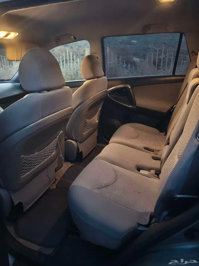 تويوتا راف فور وكااله 9