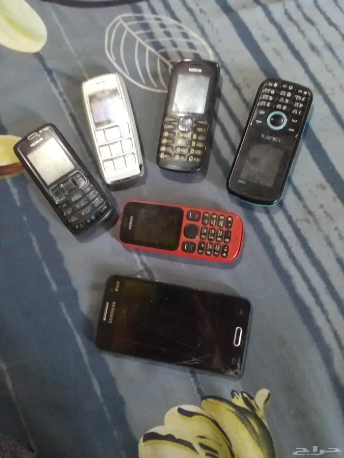 جوالات قديمه للبيع 0